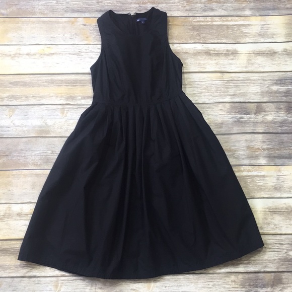 GAP Dresses & Skirts - GAP Black Dress